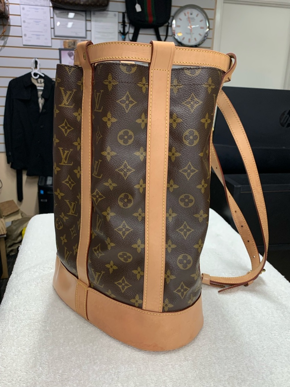Louis Vuitton Monogram Randonnee PM Backpack - Picture 16 of 16